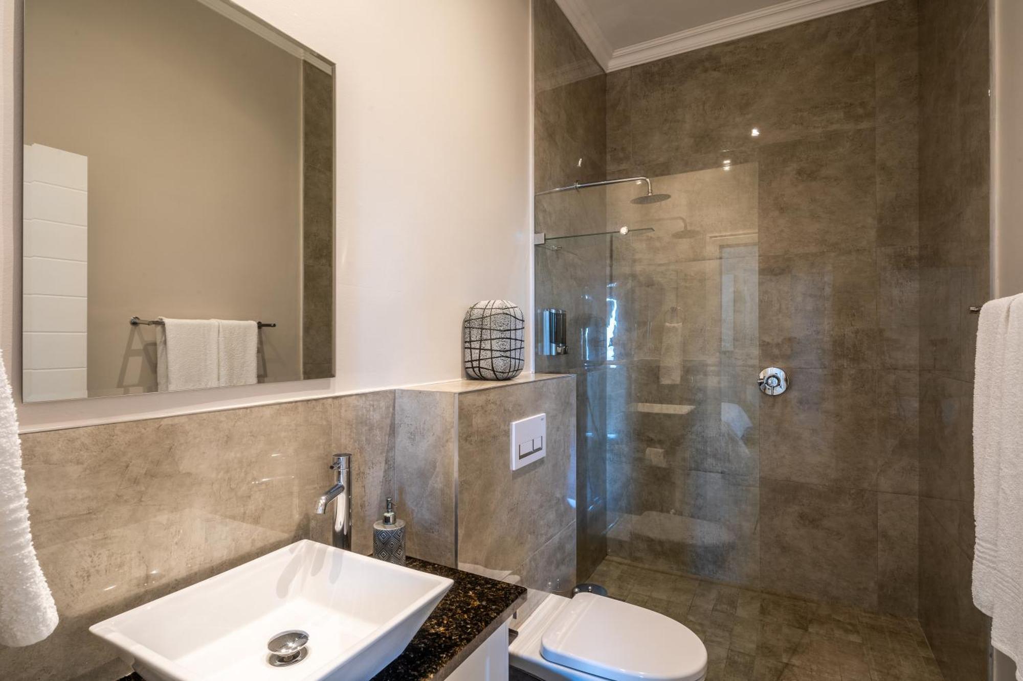 Seashore 2 Bedroom Luxury Unit - Breakwaters Haven クニスナ エクステリア 写真